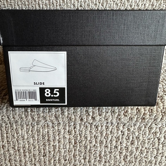 NIB Banana Republic leather Slides - Picture 2 of 6